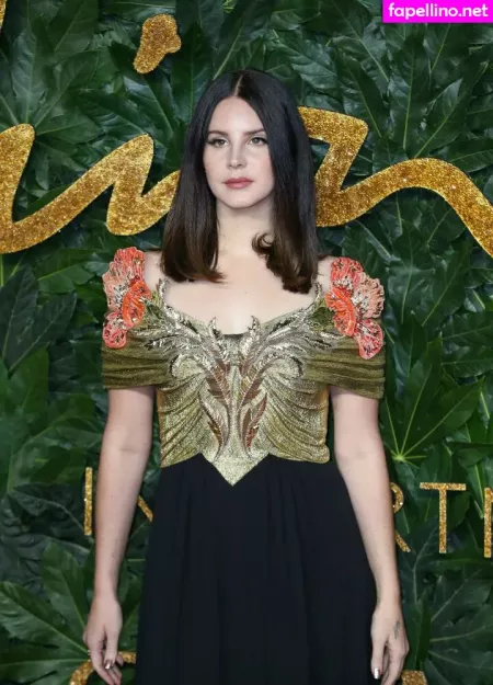 Lana Del Rey OnlyFans Thumbnail #nROKLzplP2