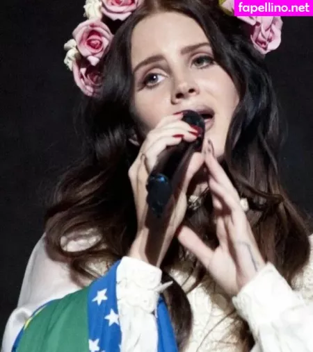 Lana Del Rey OnlyFans Thumbnail #o81zgEjPwA