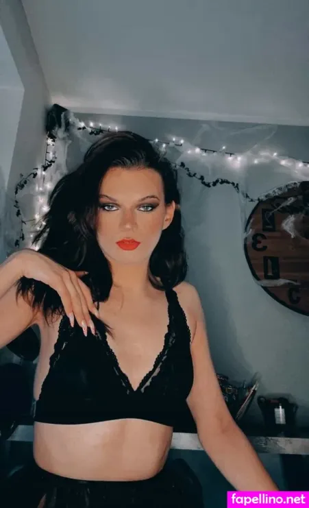 Lana Devone OnlyFans Thumbnail #5RELbBjsYe