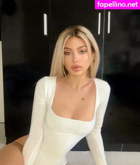 Lana Grey OnlyFans Thumbnail #B8Wf8Up6hv