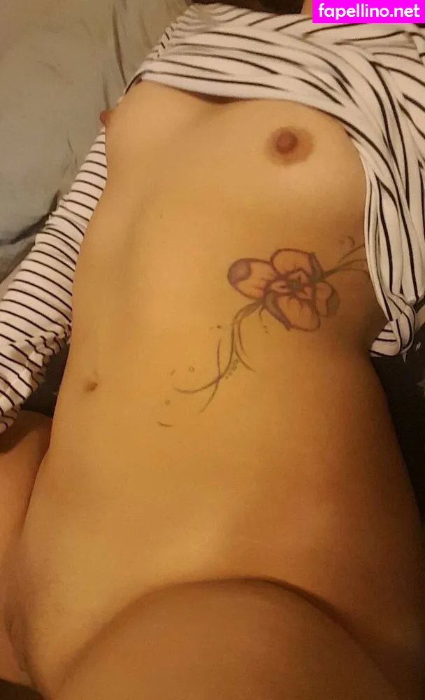 Halfbredxbarbie, Nofacechicagogirl, lanakanexxx, laura__es__ Nude Leaked OnlyFans Photo #V5m7Ni3txq