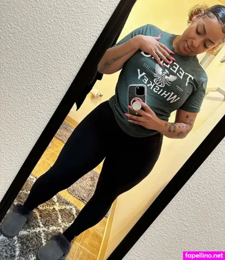 Lana Kane0420 OnlyFans Thumbnail #Xofu5vEJl0