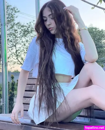 Lana P1xie OnlyFans Thumbnail #ZcmuIWfMyX