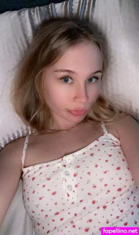 Lana Petrov 1 OnlyFans Thumbnail #clih4naqnz