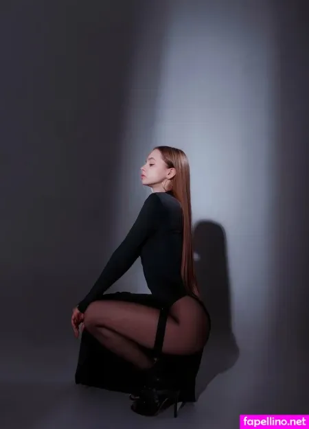 Lana Ren OnlyFans Thumbnail #wAGN2GsYAs