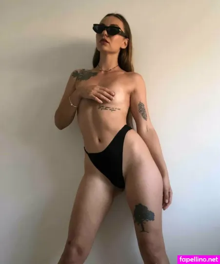 Lana Sexologist OnlyFans Thumbnail #uvVhEIk2zk