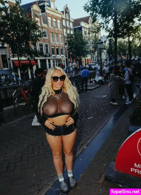 Lana Wolf 10 OnlyFans Thumbnail #9t6QzcMr5f