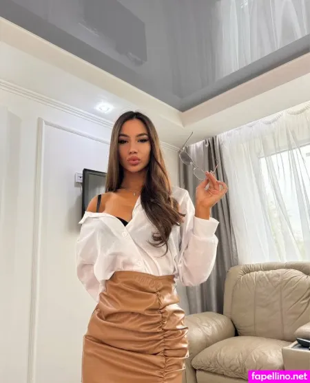 Lanaa Queen OnlyFans Thumbnail #QRltvEgf7h