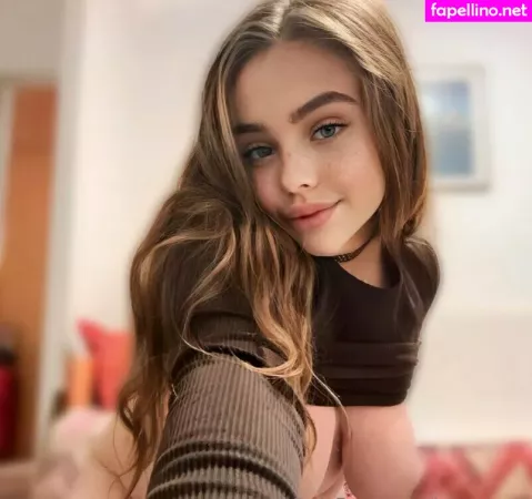 Lanaannx OnlyFans Thumbnail #4IX86jxrbw