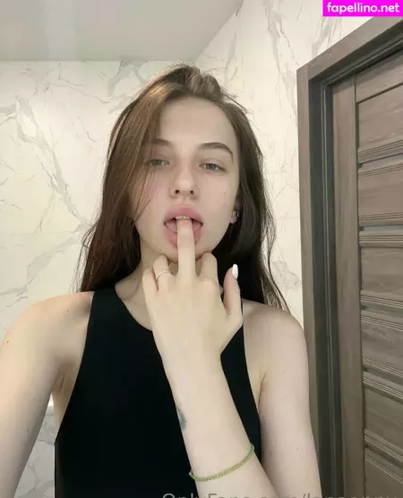 Lanaannx OnlyFans Thumbnail #BflZPrYxnq