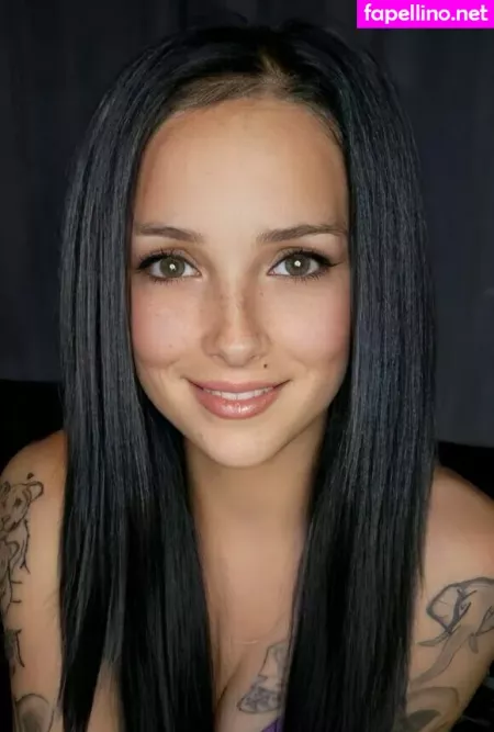 Lanaannx OnlyFans Thumbnail #jXKdHzH6Hq