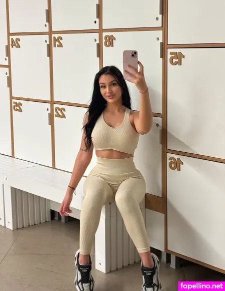 Lanabop OnlyFans Thumbnail #6Rceab0TRB