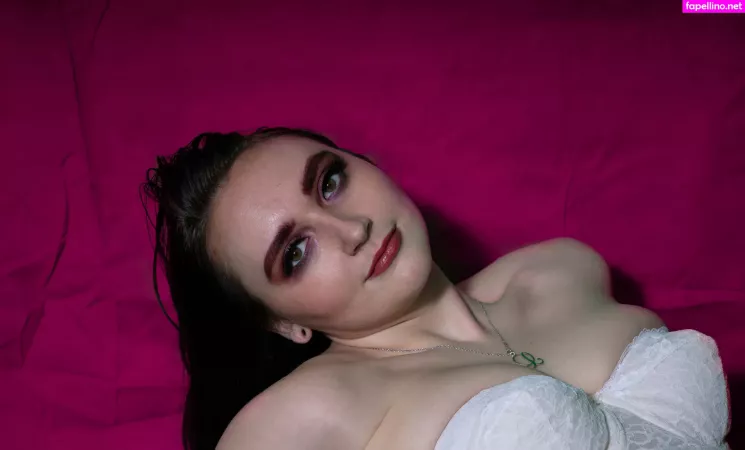 Lanadelbae420 OnlyFans Thumbnail #kKSieNAmZ4