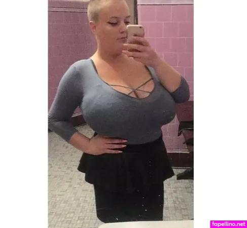 Lanadelredneck OnlyFans Thumbnail #8j4wObfHzs