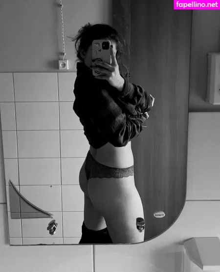 Lanaffox OnlyFans Thumbnail #UyAmW7jszK