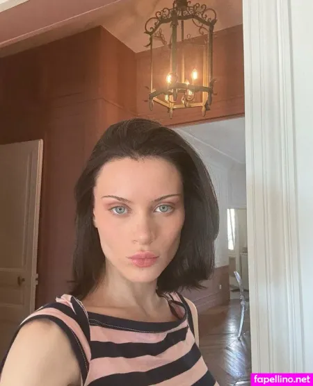 Lanahub OnlyFans Thumbnail #LJezHBYpm2