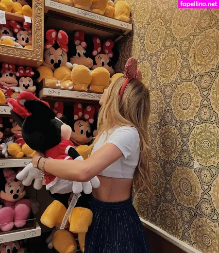Lananegrini OnlyFans Thumbnail #O3qIQY7nZI