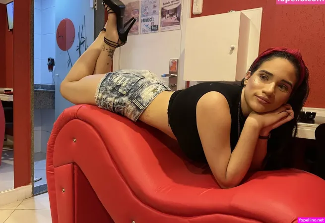 Lananoccioli OnlyFans Thumbnail #7VKz67uTgJ