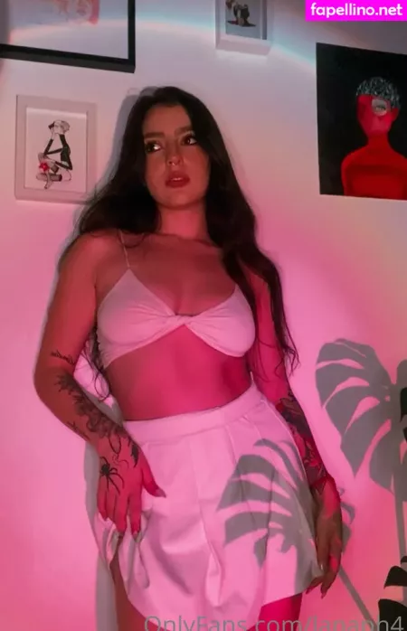 Lanaph4 OnlyFans Thumbnail #m79OqZhOne