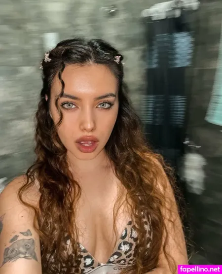 Lanareidkhalifa OnlyFans Thumbnail #0a5BwOjWwX