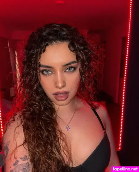Lanareidkhalifa OnlyFans Thumbnail #hcikJpwnYo