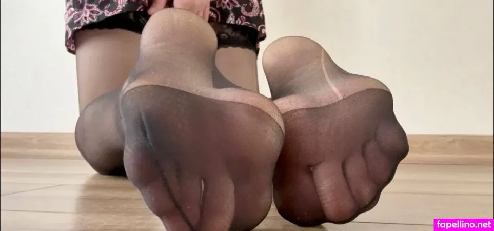 Lanarobertsfeets OnlyFans Thumbnail #DerZTNCoK8