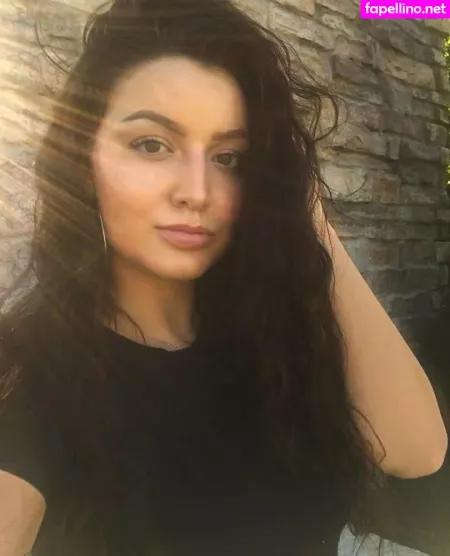 Lanaroze OnlyFans Thumbnail #0GAp3AVbq3