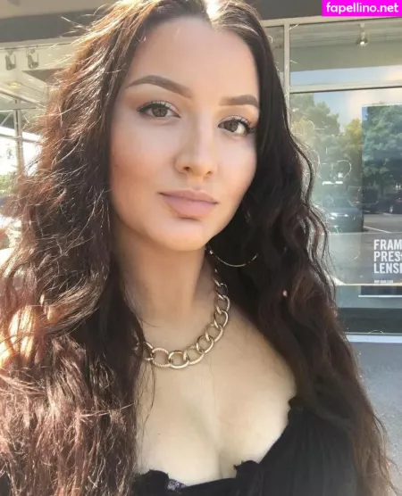 Lanaroze OnlyFans Thumbnail #OnCCh8WZbr