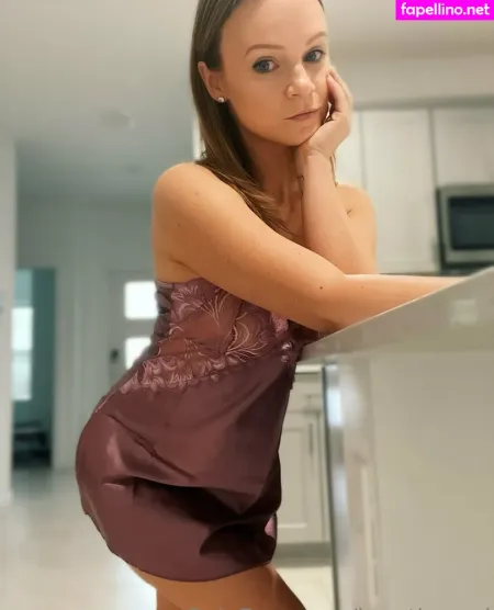 Lanathereal OnlyFans Thumbnail #OOBxPoqvfC