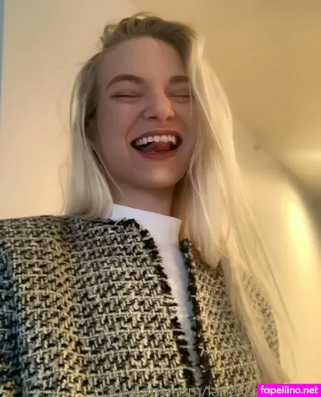 Lanaxsharapova OnlyFans Thumbnail #jRuWRnvt8p