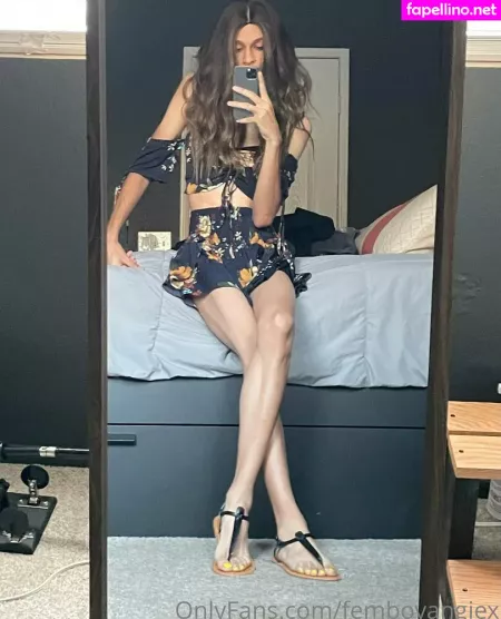 Laneandangie OnlyFans Thumbnail #9LxSk4xrSL