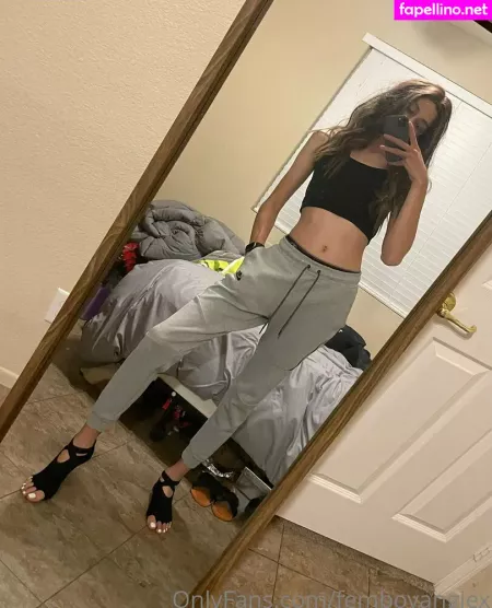 Laneandangie OnlyFans Thumbnail #PPaFuiTkKT