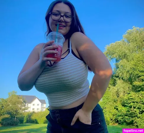 Laney OnlyFans Thumbnail #EZFQ8UMYqF