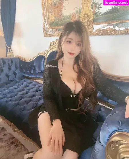 Lanmeirongrong OnlyFans Thumbnail #UCsrpRuCsT