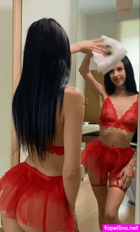 Lanne Weels OnlyFans Thumbnail #tWcEtmadCL