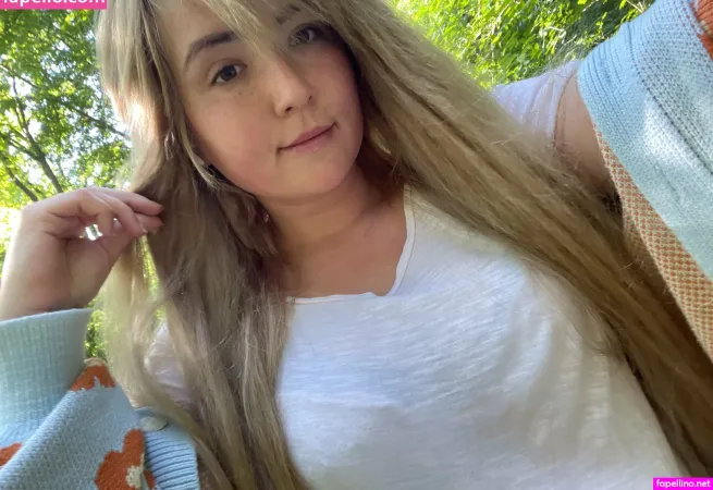 Lanternluder OnlyFans Thumbnail #1VWZiqFBJ2