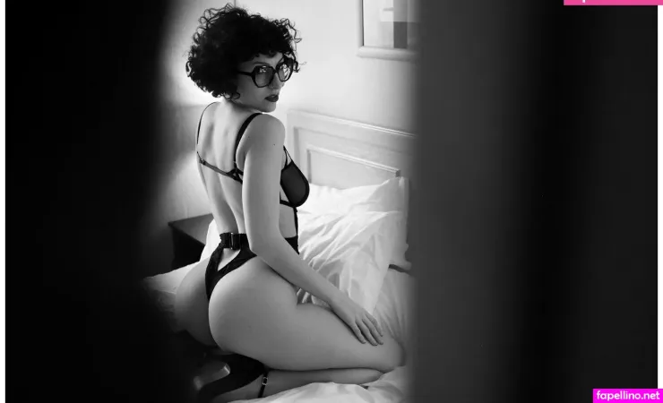 Laperradenina OnlyFans Thumbnail #jd7ZBOoFmK