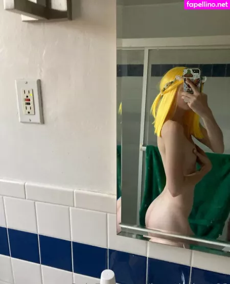 Lapetitebrat02 OnlyFans Thumbnail #3UZWMusT9l