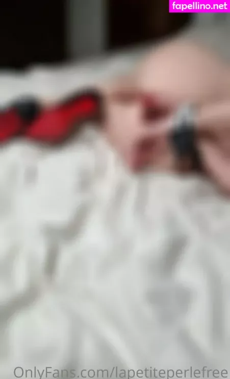 Lapetiteperlefree OnlyFans Thumbnail #1daGwHDKg0
