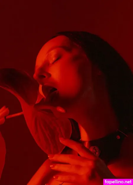 Lapetiteperleofficial OnlyFans Thumbnail #lN3DmuRuZc