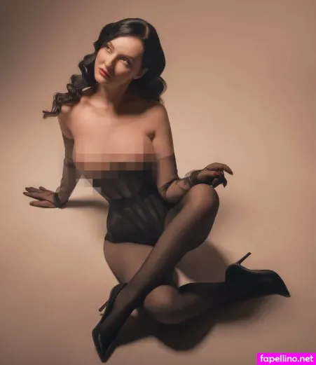 Lapetiteperleofficial OnlyFans Thumbnail #xImYxovq9T