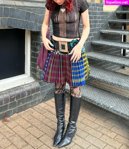 Lara Adkins OnlyFans Thumbnail #XNRePW71t2