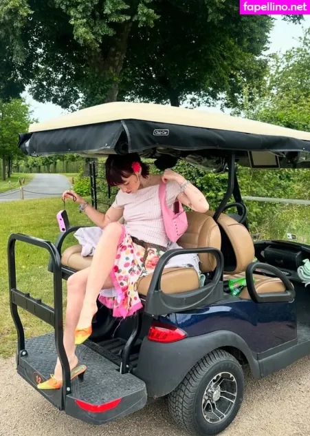 Lara Adkins OnlyFans Thumbnail #sNSwbLZuNt