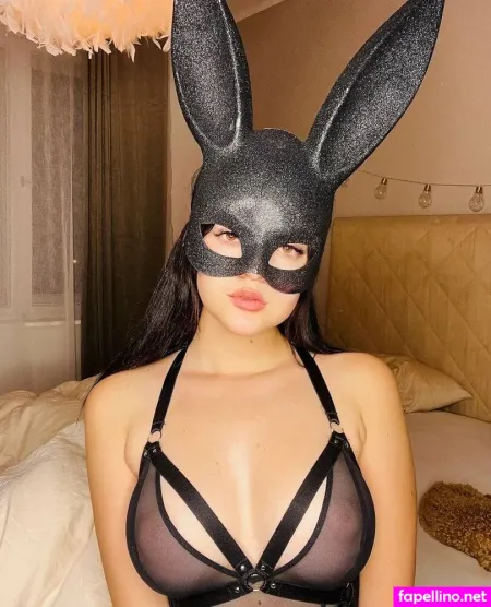 Lara Benjamina Winter 2 OnlyFans Thumbnail #es1k2LNhmZ