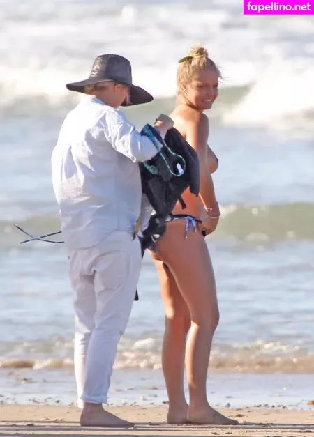Lara Bingle OnlyFans Thumbnail #rflAyBpPNT