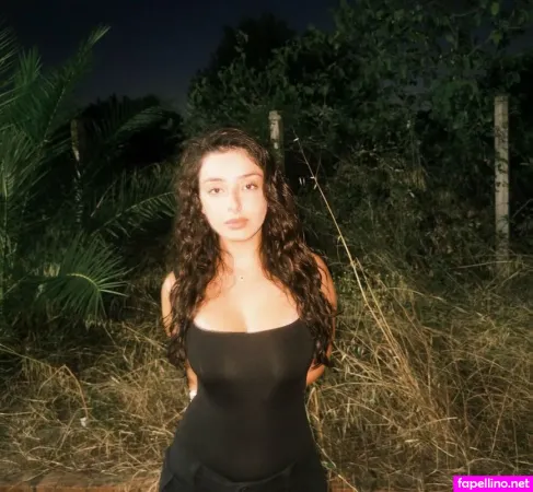 Lara Braile OnlyFans Thumbnail #day5gSvhO5