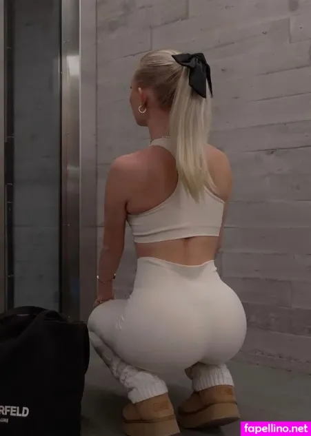 Lara Brunner OnlyFans Thumbnail #JXwKgK2bWx