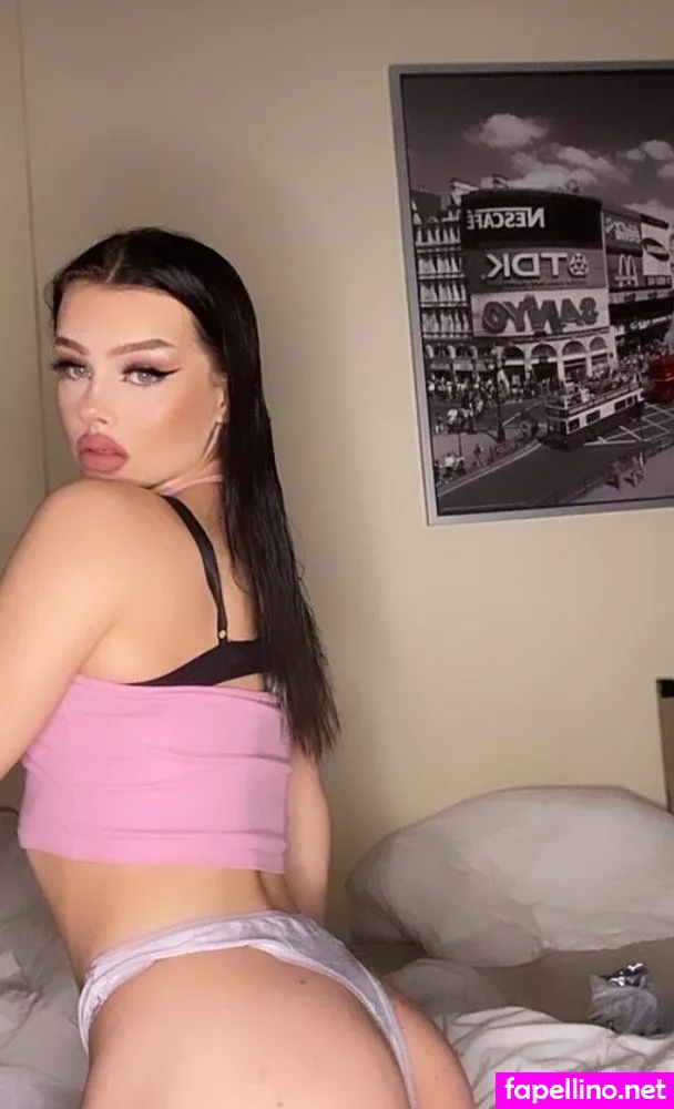 larabttnlara, larabttnn Nude Leaked OnlyFans Photo #BTO0P51ax2