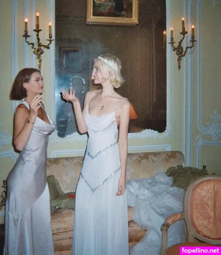 Lara Cosima OnlyFans Thumbnail #Cr0upwsfVq