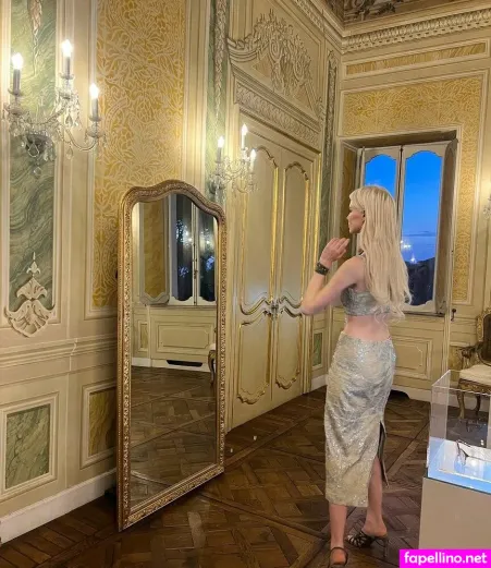 Lara Cosima OnlyFans Thumbnail #M83MMiymC3